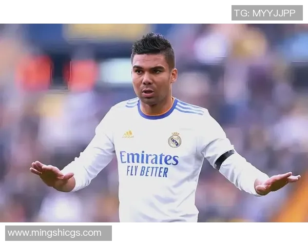 探讨足球场上后腰位置的明星球员及其影响力分析