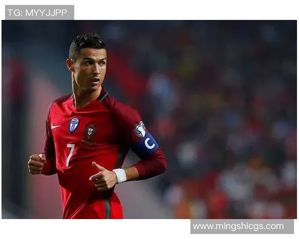 揭秘足球明星体脂最低的秘密与训练方法分析 揭秘足球明星体脂最低的秘密与训练方法分析