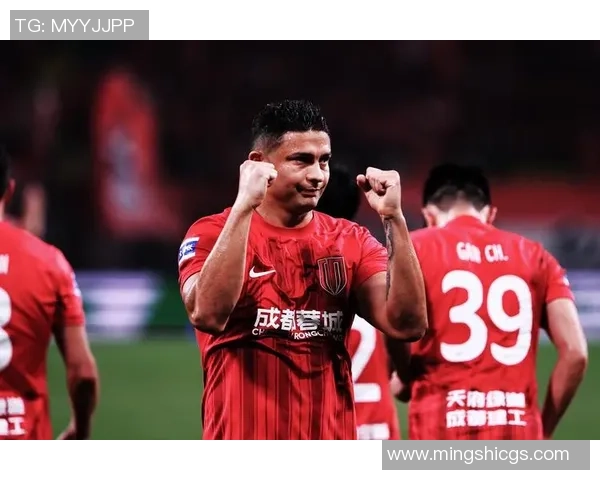 暨南大学足球明星的崛起与成就：校园足球的璀璨之星