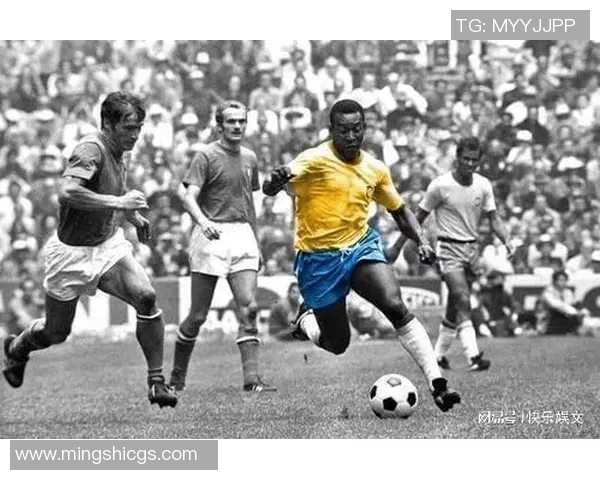 昔日英俊足球明星如今发福对比照揭示岁月无情与运动员的生活变化