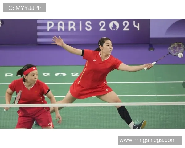 武汉羽毛球队战术解析与对手战术的深度对比分析